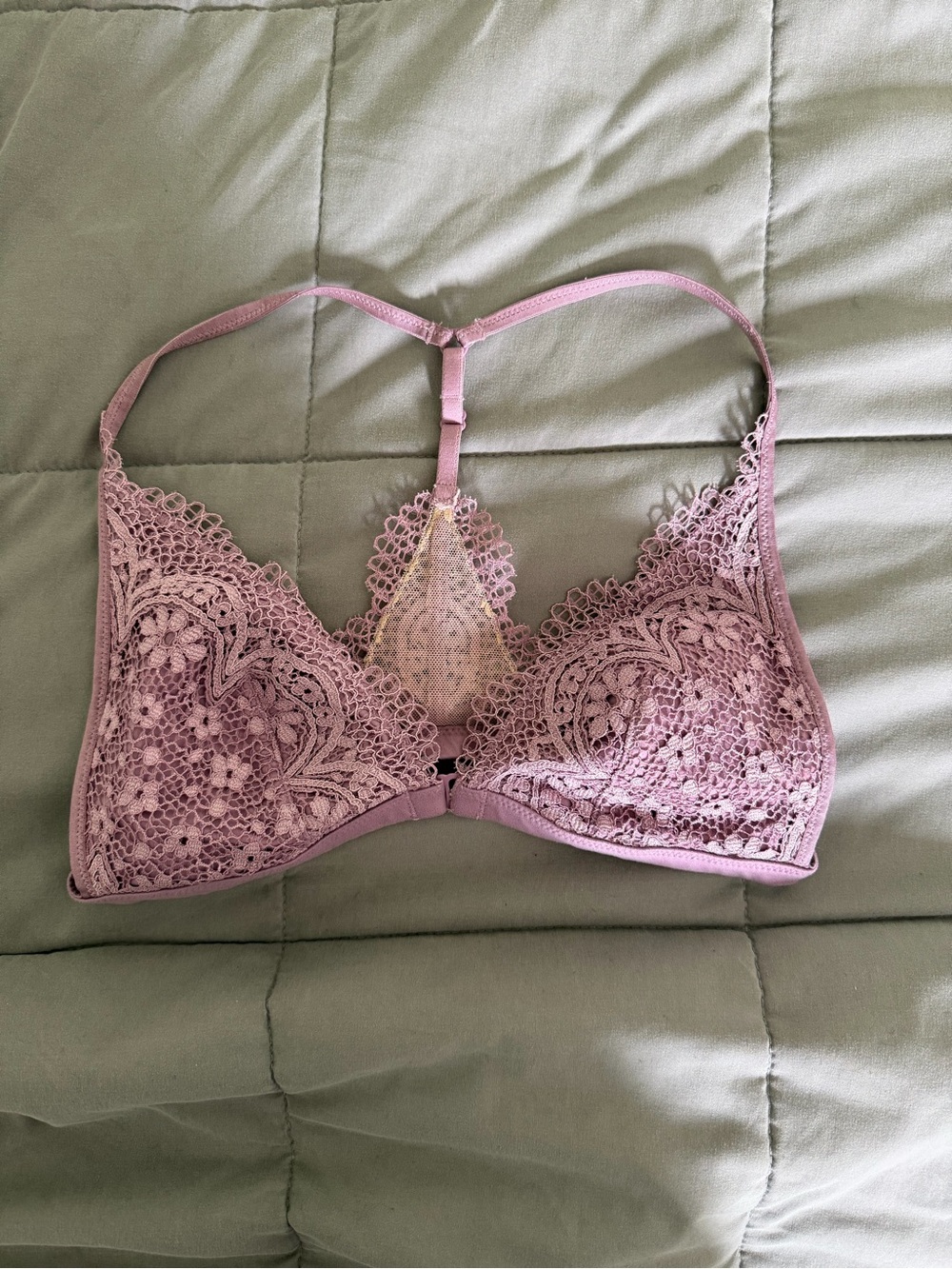 Victoria's Secret Lace Lilac Bralette